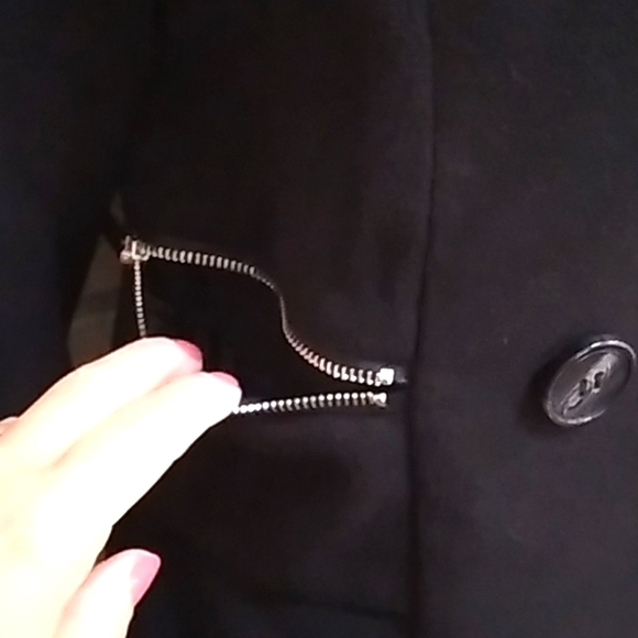 Maralyn & Me Black Lined Zip Detail Double Breasted Coat. Size Small - Picture 5 of 11